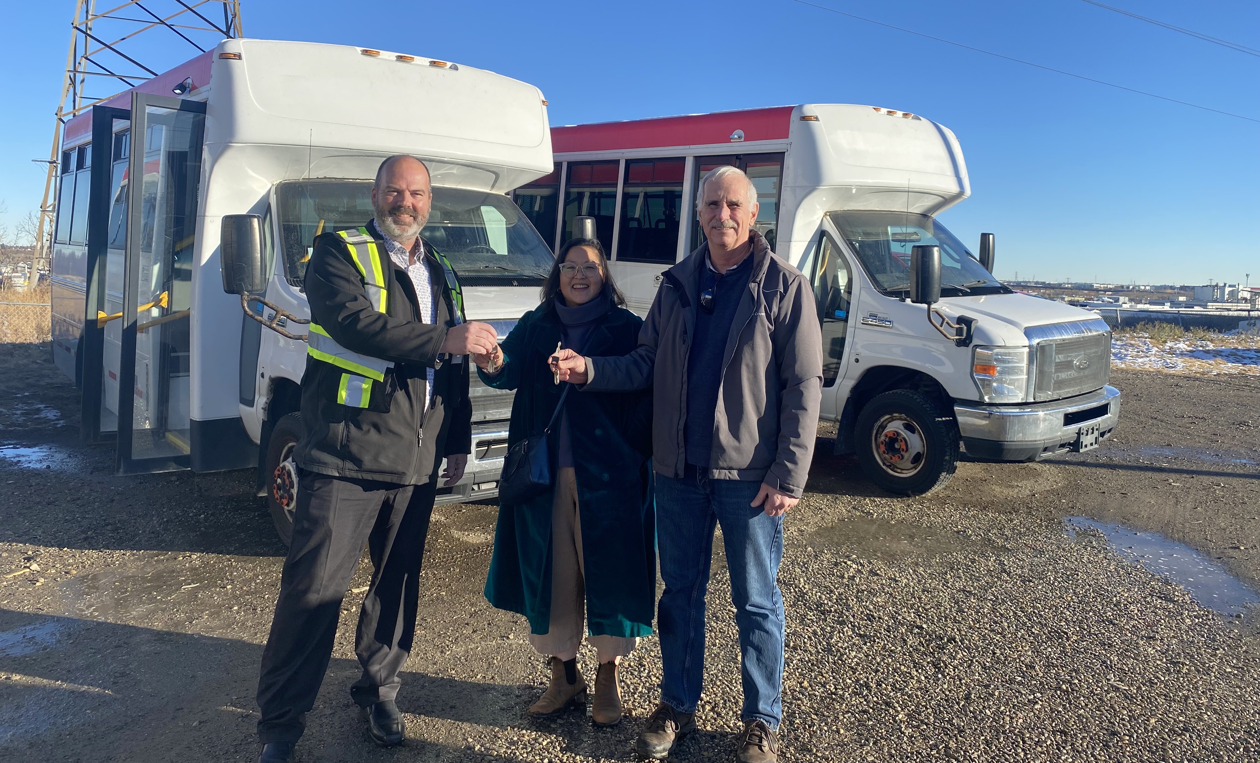 STA’s Southland Transportation Location Supports the Los Amigos Project with Vehicle Donation
